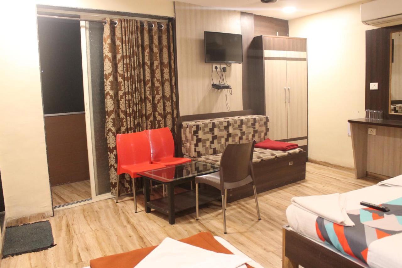 فندق بونةفي  Mukesh Residency المظهر الخارجي الصورة